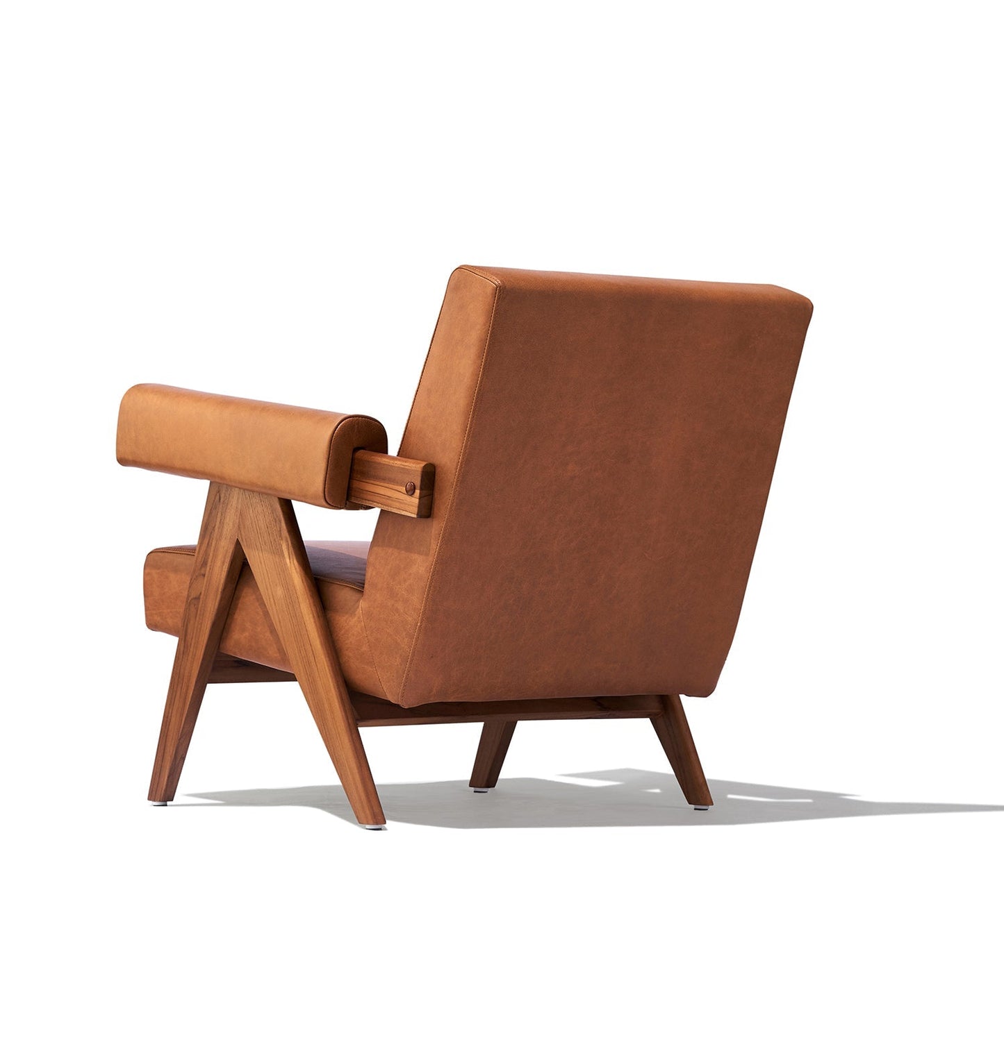 Débora Lounge Chair - Walnut & Caramel Leather